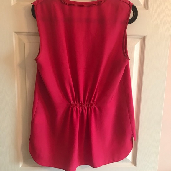 Bright Pink Sleeveless Tahari Blouse - Picture 2 of 6